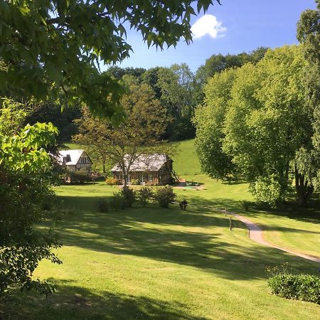 Les Fermes De Florence Bien Etre Et Nature Les Champeaux Экстерьер фото
