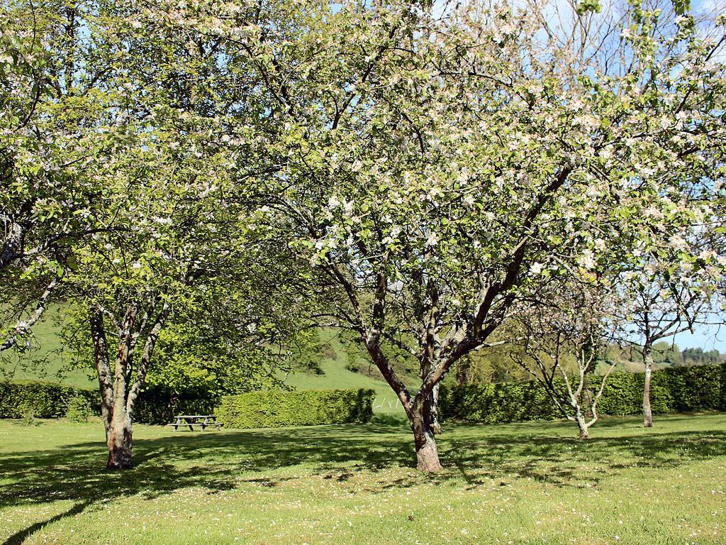 Les Fermes De Florence Bien Etre Et Nature Les Champeaux Экстерьер фото